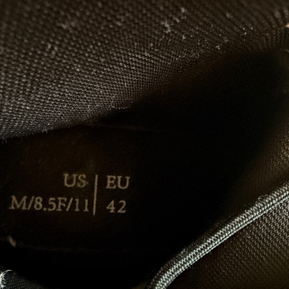 Unisex vegan leather combat boots Viking longship Vegvisir symbol design Beige - Picture 10 of 10